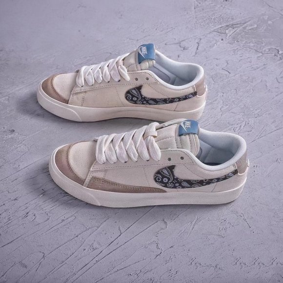 paisley swoosh